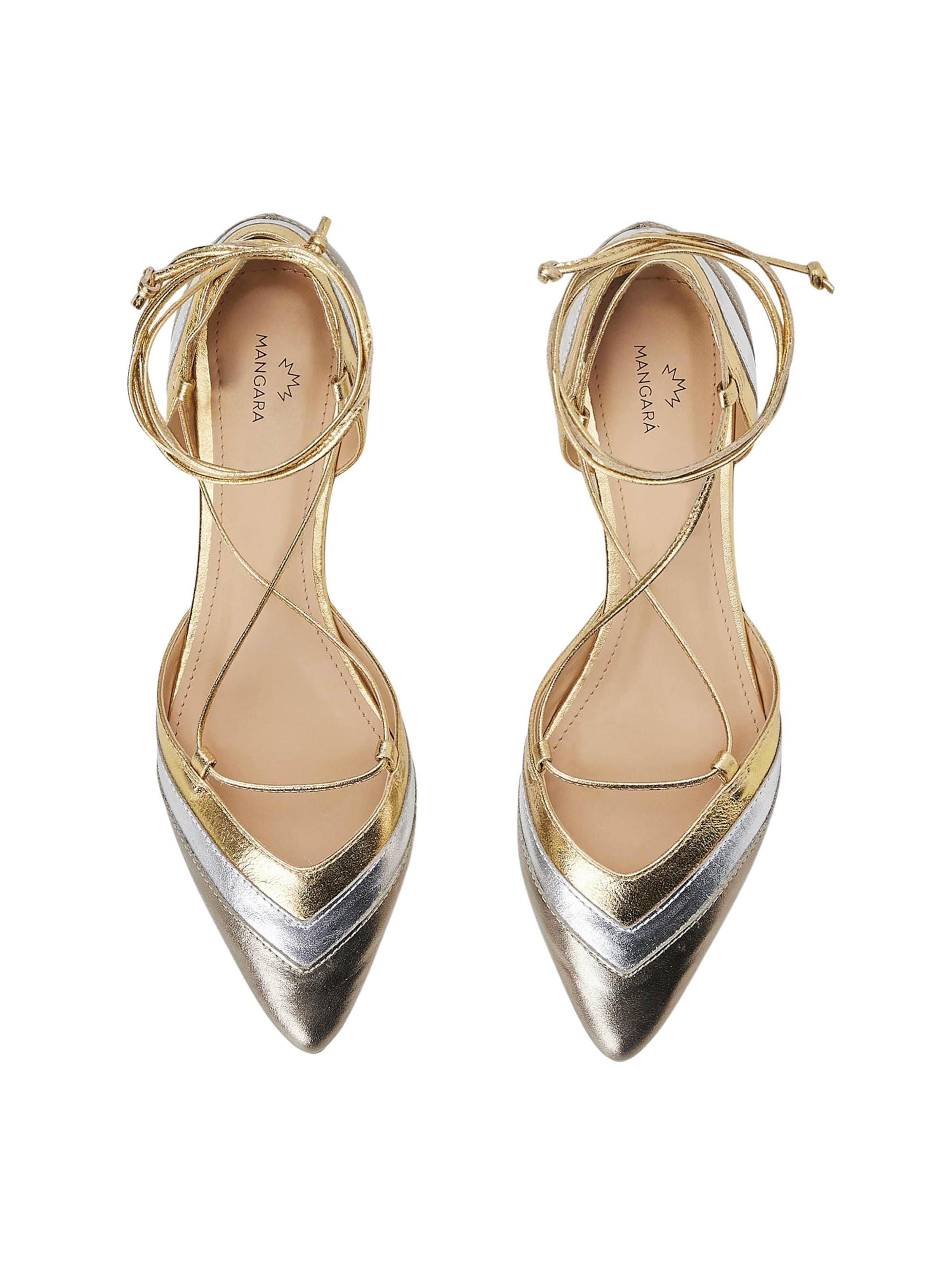 Ballerina 'Ballerines Mangara Cereja à nouer à la cheville en cuir' di Mangara Atelier in oro