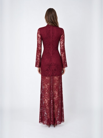 Robe ' Meredithcras ' Crās en violet : derrière