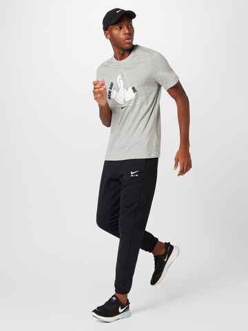 Nike SportswearTapered Hlače - crna boja