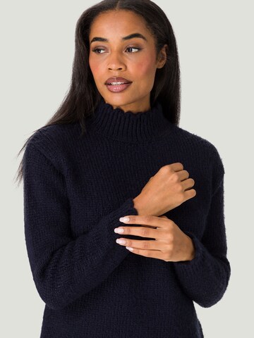 zero Pullover in Blau