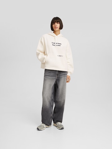 Bershka Sweatshirt in White