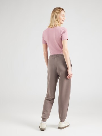 Effilé Pantalon de sport 'ONPLounge' ONLY PLAY en marron