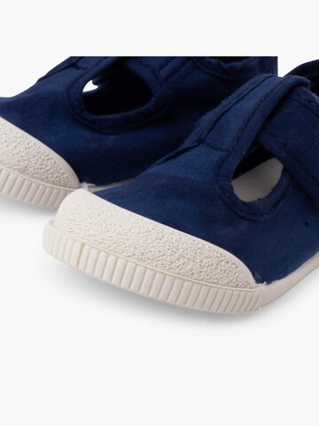 Pisamonas First-Step Shoes in Blue