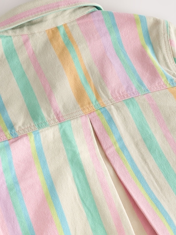 Next Välikausitakki värissä monivärinen