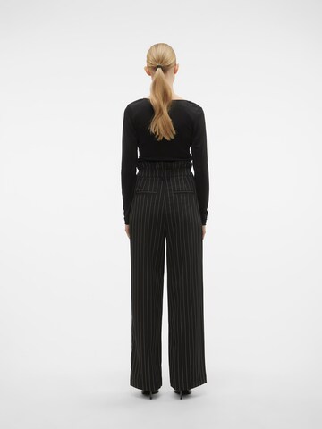 VERO MODA Regular Broek 'Wednesday' in Zwart