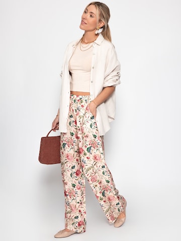 SASSYCLASSY Regular Hose‌‌‌‌ in Beige
