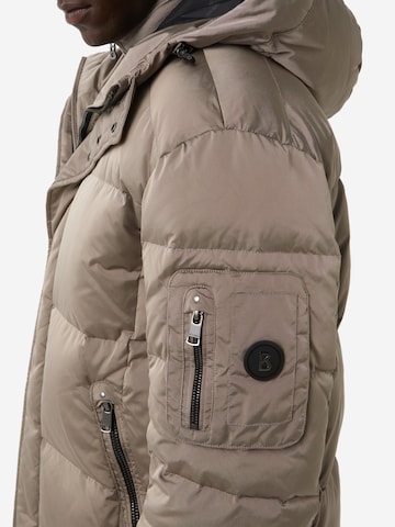 BOGNER Übergangsjacke in Grau
