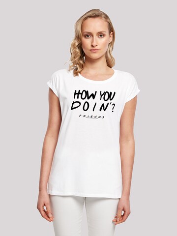F4NT4STIC T-Shirt 'Friends How You Doin?' in Weiß: Vorderseite