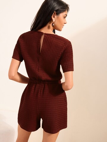 Friends Like These Jumpsuit in Rood