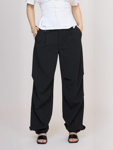 regular Pantaloni ' OraRS ' di Résumé in nero: frontale