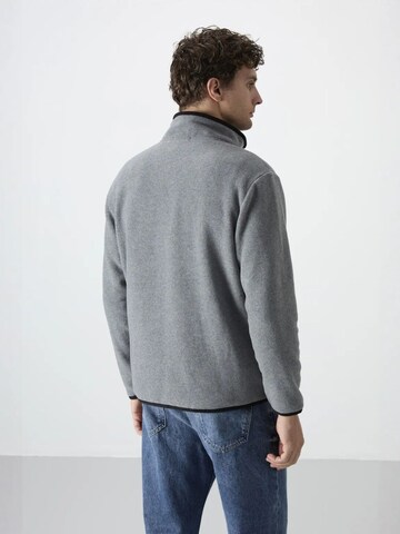 Tommy Life Fleece jacket in Grey