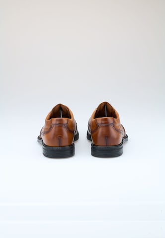 LLOYD Lace-Up Shoes in Brown