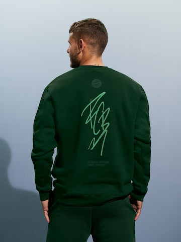 FCBM Sweatshirt 'Jim' in Groen