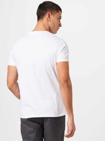 EDWIN Μπλουζάκι σε λευκό