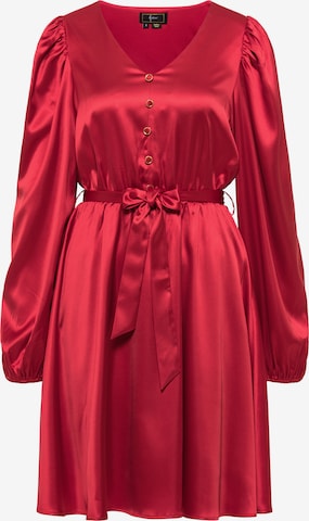 Robe faina en rouge : devant