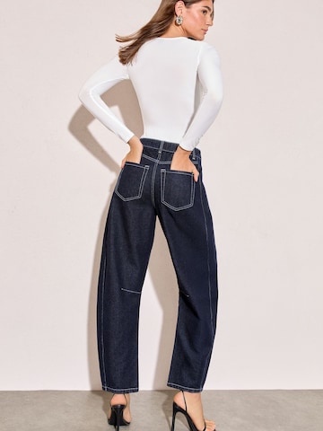 Friends Like These Дънки Tapered Leg Дънки в синьо