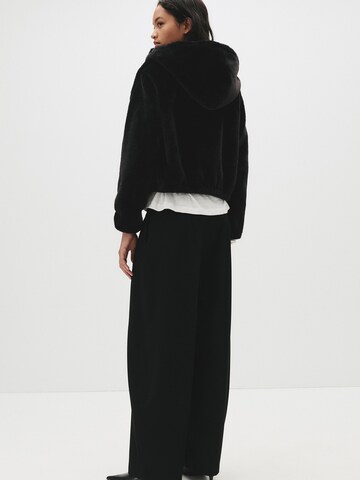 Pull&Bear Between-Season Jacket in Black