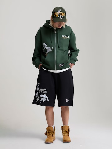 AND1 Collegetakki 'Respect The Game' värissä vihreä
