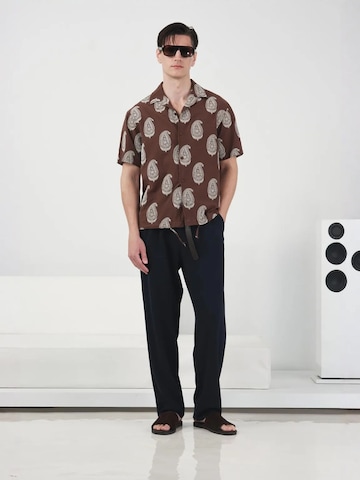Giesto - Regular Fit Camisa em castanho