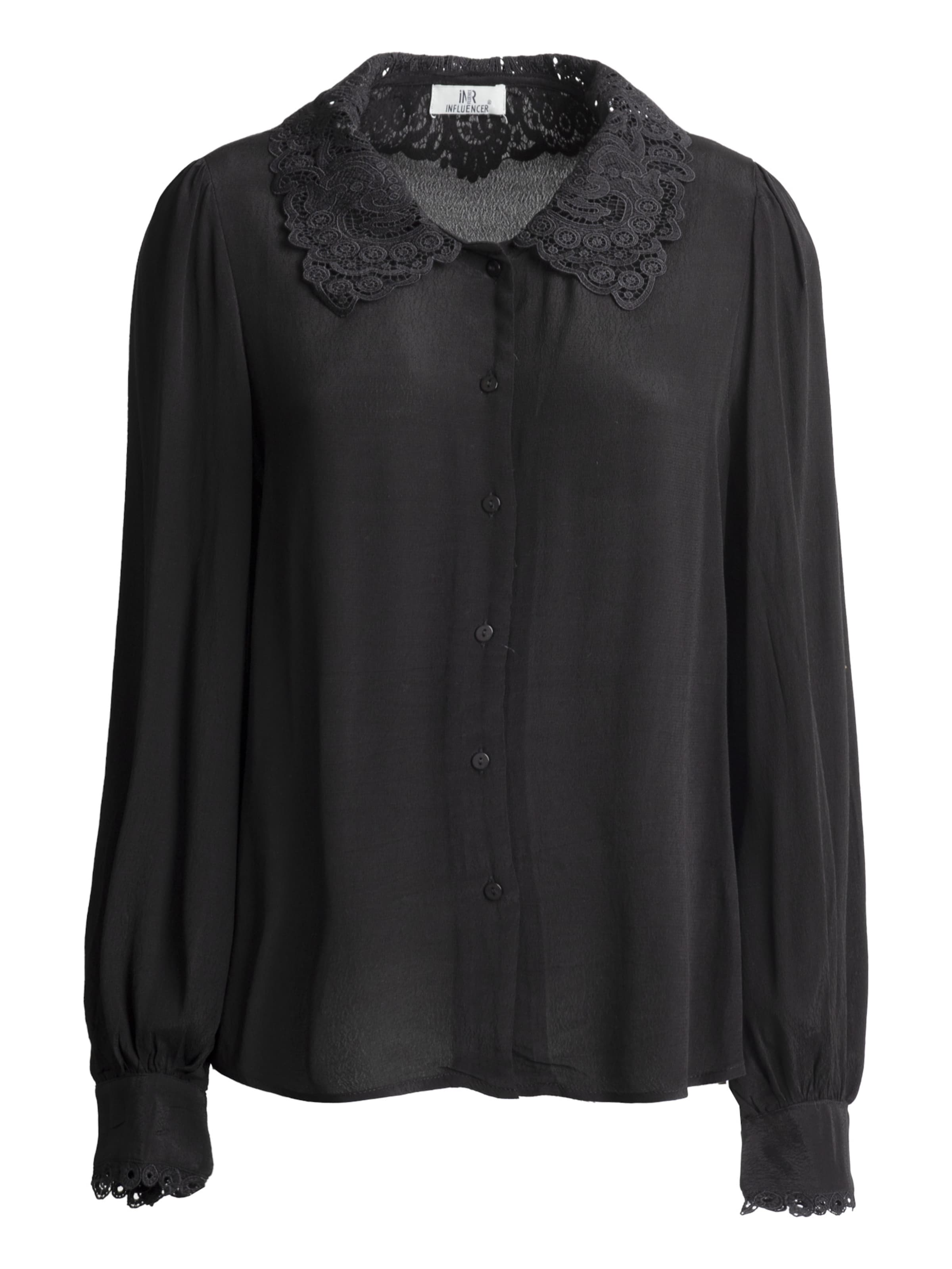 Influencer Blouse in Black: front