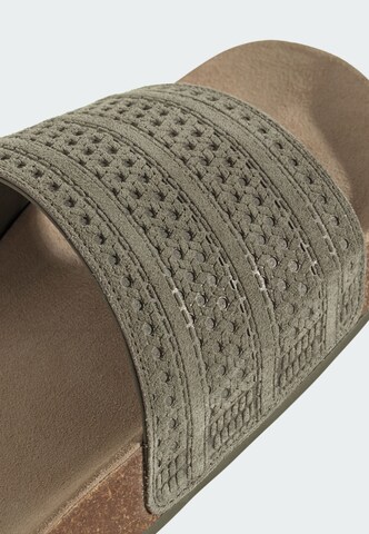 Zoccoletto 'Adilette' di ADIDAS ORIGINALS in verde