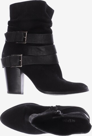 SPM Dress Boots in 37 in Black: front