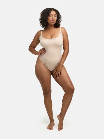 cfab (formerly creamy fabrics) - Body 'Bodysuit String mit Lace' en beige
