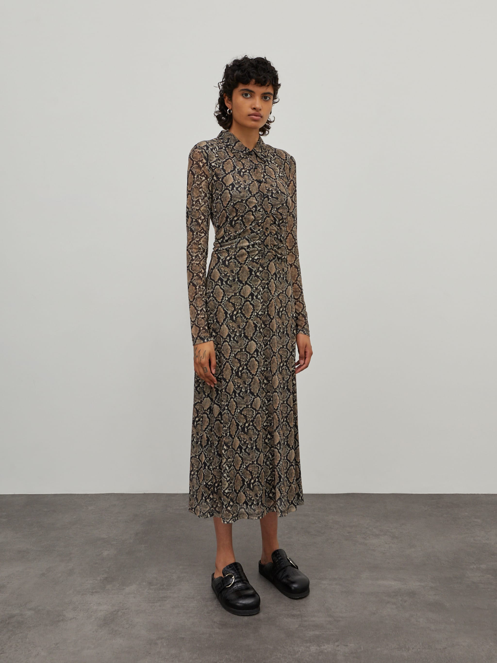EDITED Produits Robe-chemise 'Deborah' mélange de couleurs