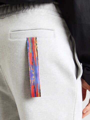 Effilé Pantalon 'Fabiano' Carlo Colucci en gris