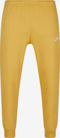 Effilé Pantalon 'Club Fleece' Nike Sportswear en jaune : devant