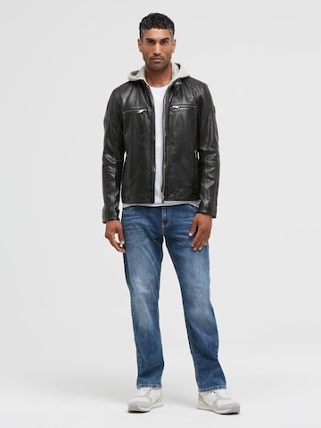 CAMP DAVID Between-Season Jacket in Black