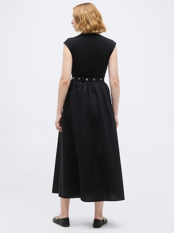 Gonna 'C_Vidol' di BOSS in nero