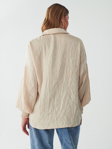 BWLDR Pusero 'Elizabeth' värissä beige: takapuoli