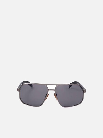 David Beckham Sunglasses 'David Beckham DB 7102/S' in Grey: front