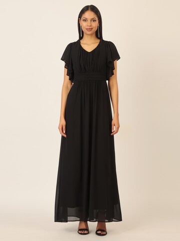 APART Kleid in Schwarz