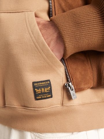 LEVI'S ® Sweatshirt in Brown