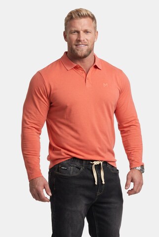 Men Plus Shirt in Orange