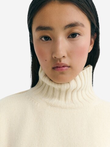 Pullover 'Imogen' di Thinking MU in bianco