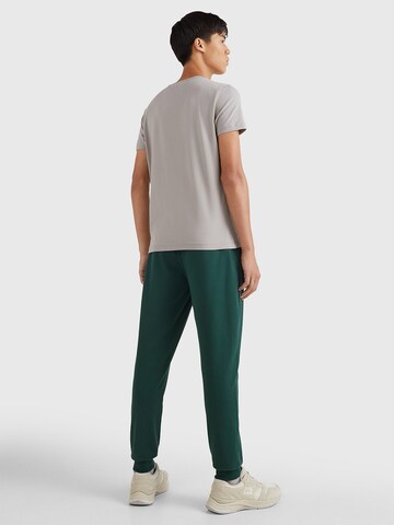TOMMY HILFIGER Slim fit Μπλουζάκι σε γκρι