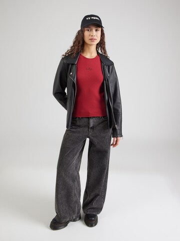 GAP Футболка в Красный