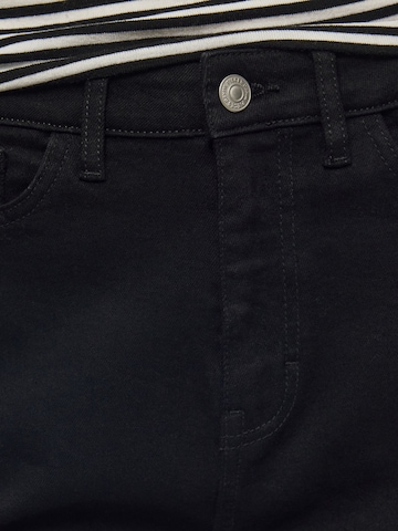 PIECES Bootcut Jeans 'ZOE' in Schwarz