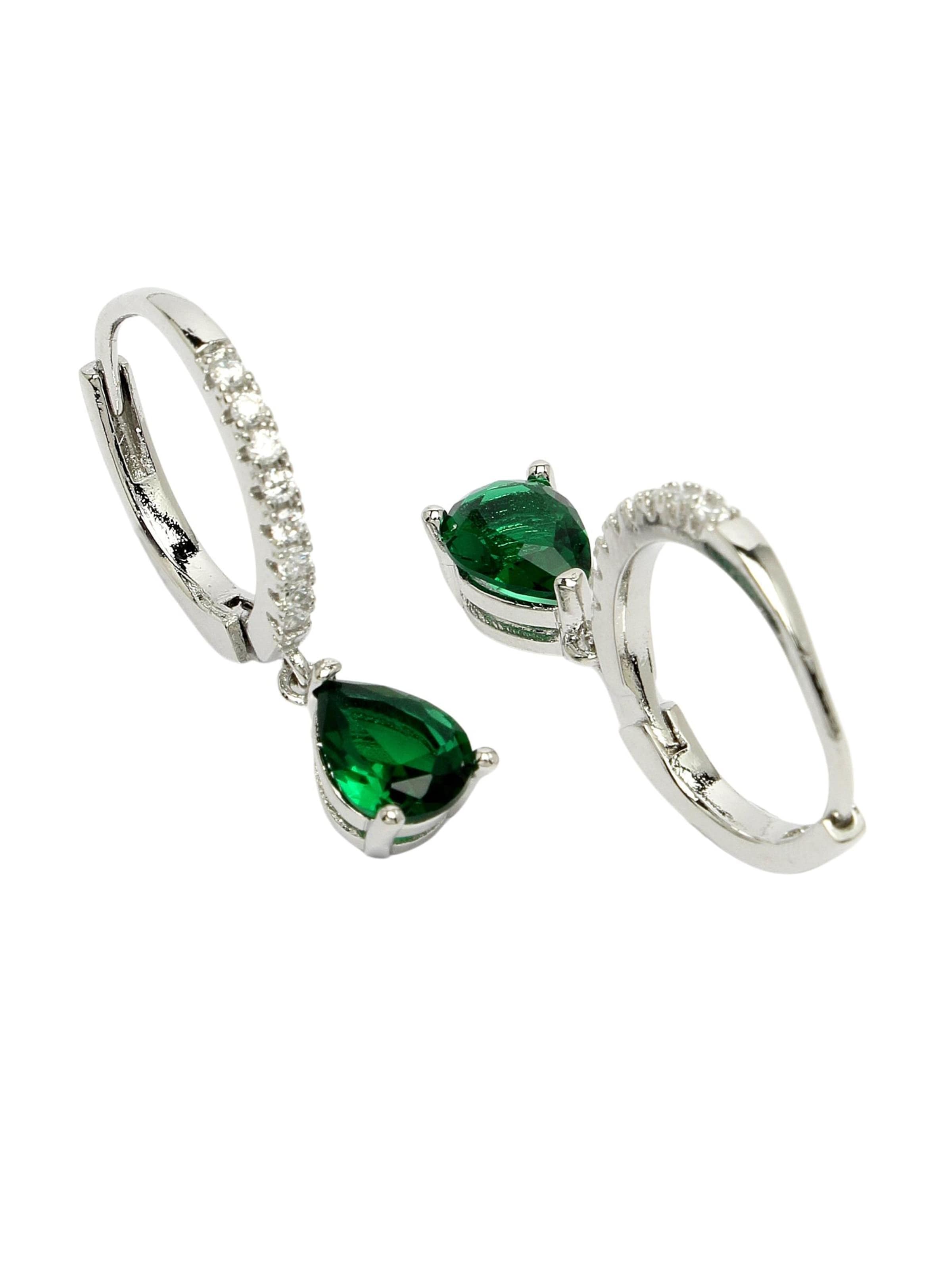 AVANT-GARDE PARIS Earrings 'Terezaina' in Green