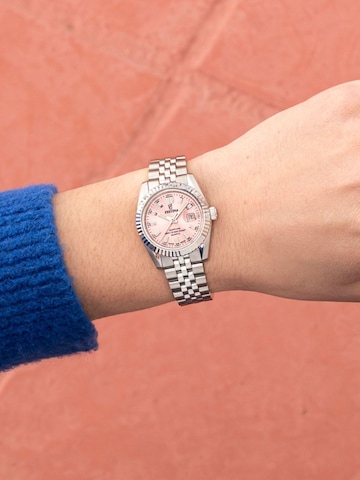 Montre à affichage analogique 'Date watch Classics Swiss Made' FESTINA en rose