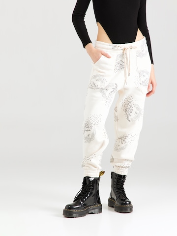 Effilé Pantalon 'Crane' ALPHA INDUSTRIES en blanc : devant