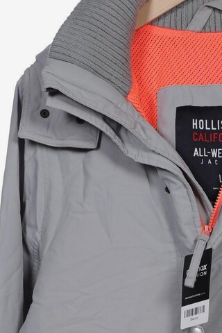 HOLLISTER Jacket & Coat in L in Grey