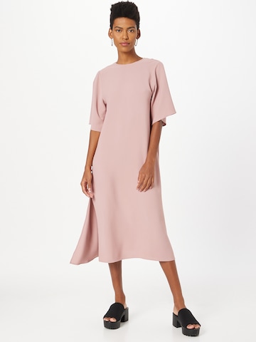 Warehouse Φόρεμα σε ροζ: μπροστά