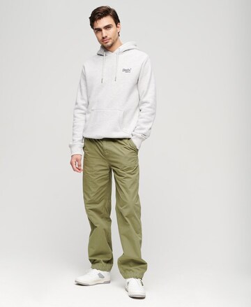 Superdry Sweatshirt 'Essential' in Grau