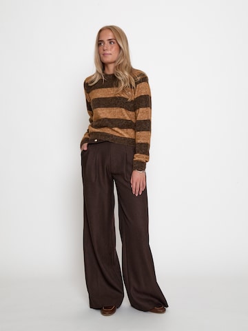 Haut 'Sylvie' Peppercorn en marron