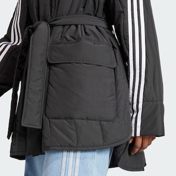 juoda ADIDAS ORIGINALS Demisezoninė striukė 'Adilenium'