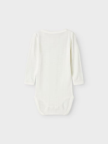 Barboteuse / body 'NBMWang' NAME IT en blanc